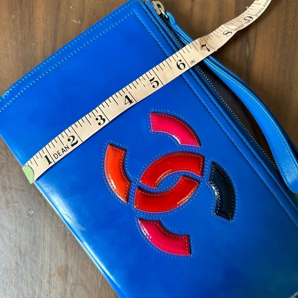 AUTHENTIC Chanel dark blue, lipstick, wristlet patent leather clutch with strap. - Picture 5 of 9